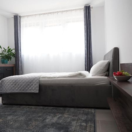 Adobe Apartment - Przytulny I Free Parking Вроцлав Екстер'єр фото