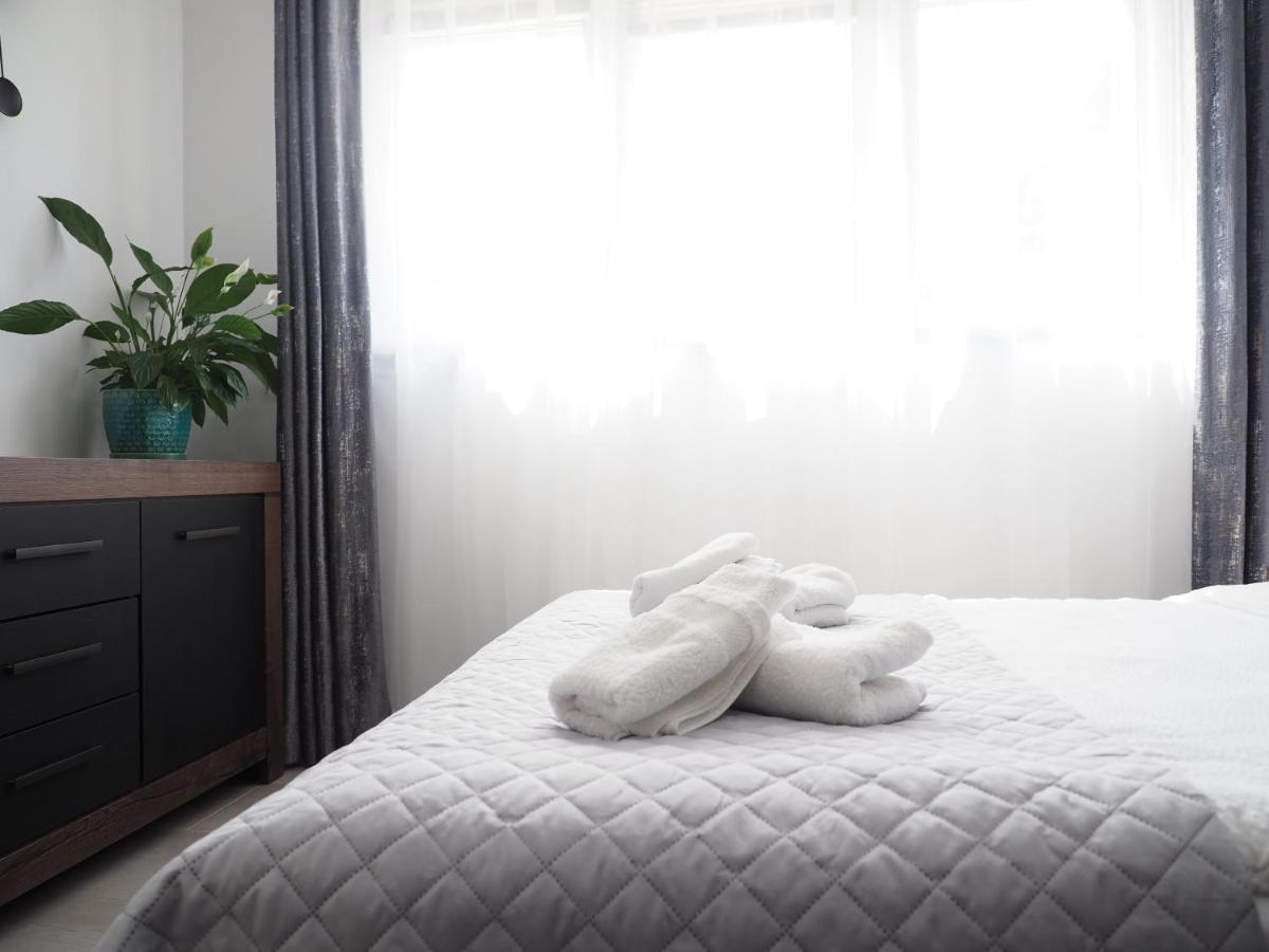 Adobe Apartment - Przytulny I Free Parking Вроцлав Екстер'єр фото