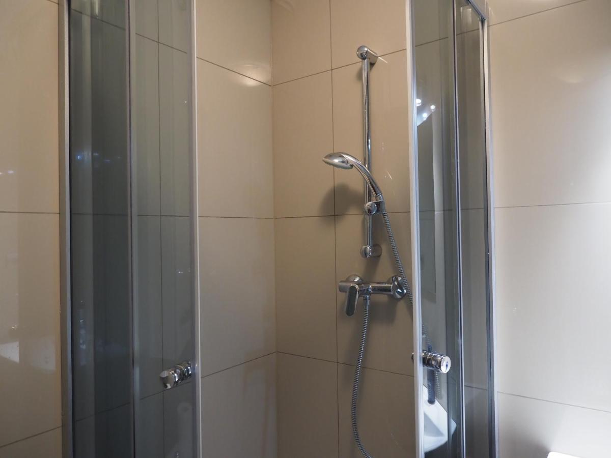 Adobe Apartment - Przytulny I Free Parking Вроцлав Екстер'єр фото
